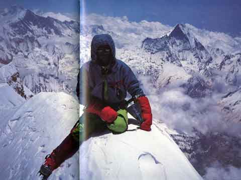 
Annapurna Summit May 10 1988 with Machapuchare beyond - Montagnes de l'esprit: trois exp�ditions en Himalaya: Annapurna Everest Manaslu book
